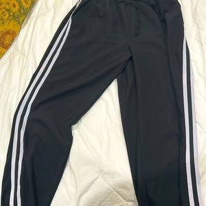 New York Collection Size Large striped fun pull on pant